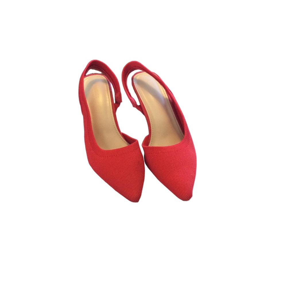 Cuccoo Red Knit Slingback Pumps Size 8.5 NWOT